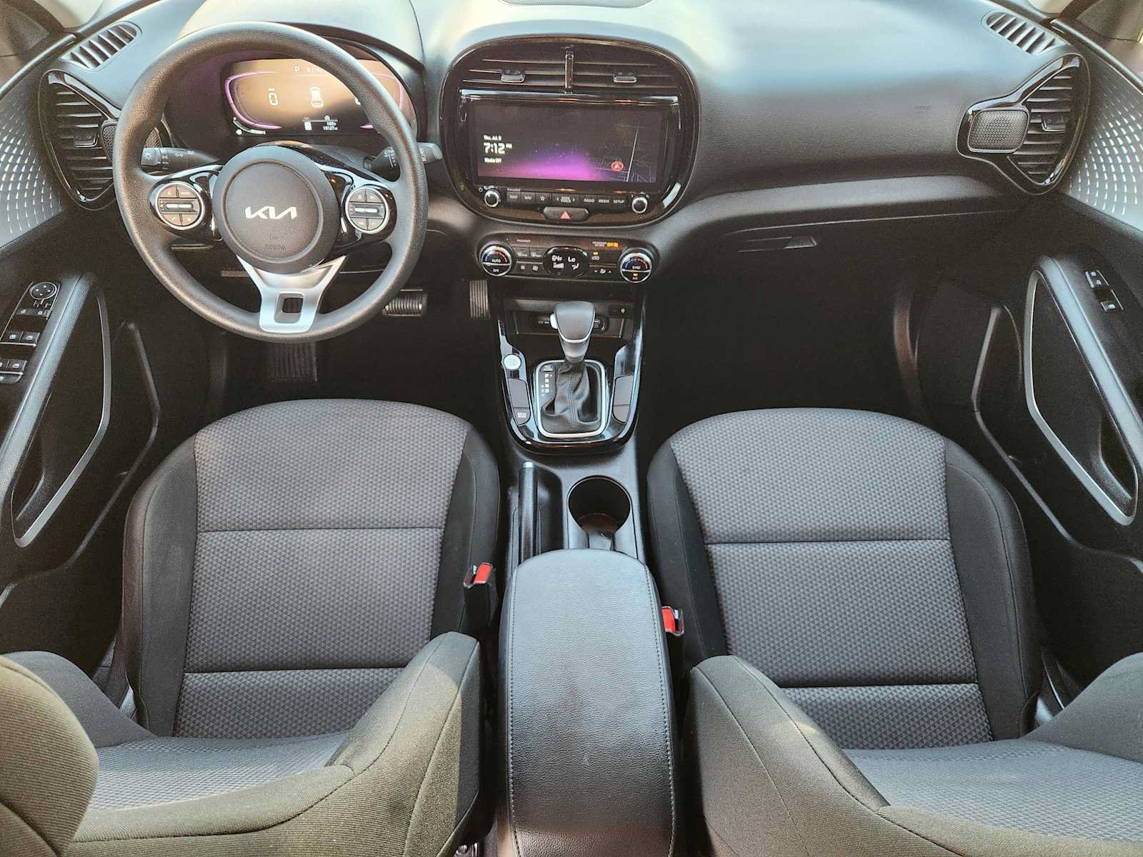 Used 2023 Kia Soul S FWD image 24