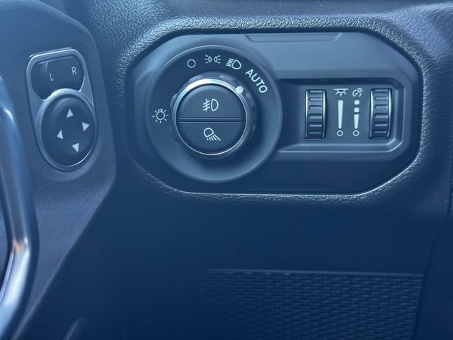 Certified 2022 Jeep Gladiator Sport AWD/4WD image 22