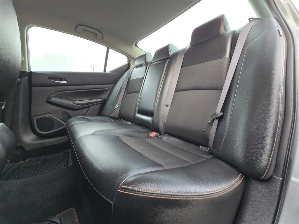 Used 2020 Nissan Altima 2.5 SR image 12