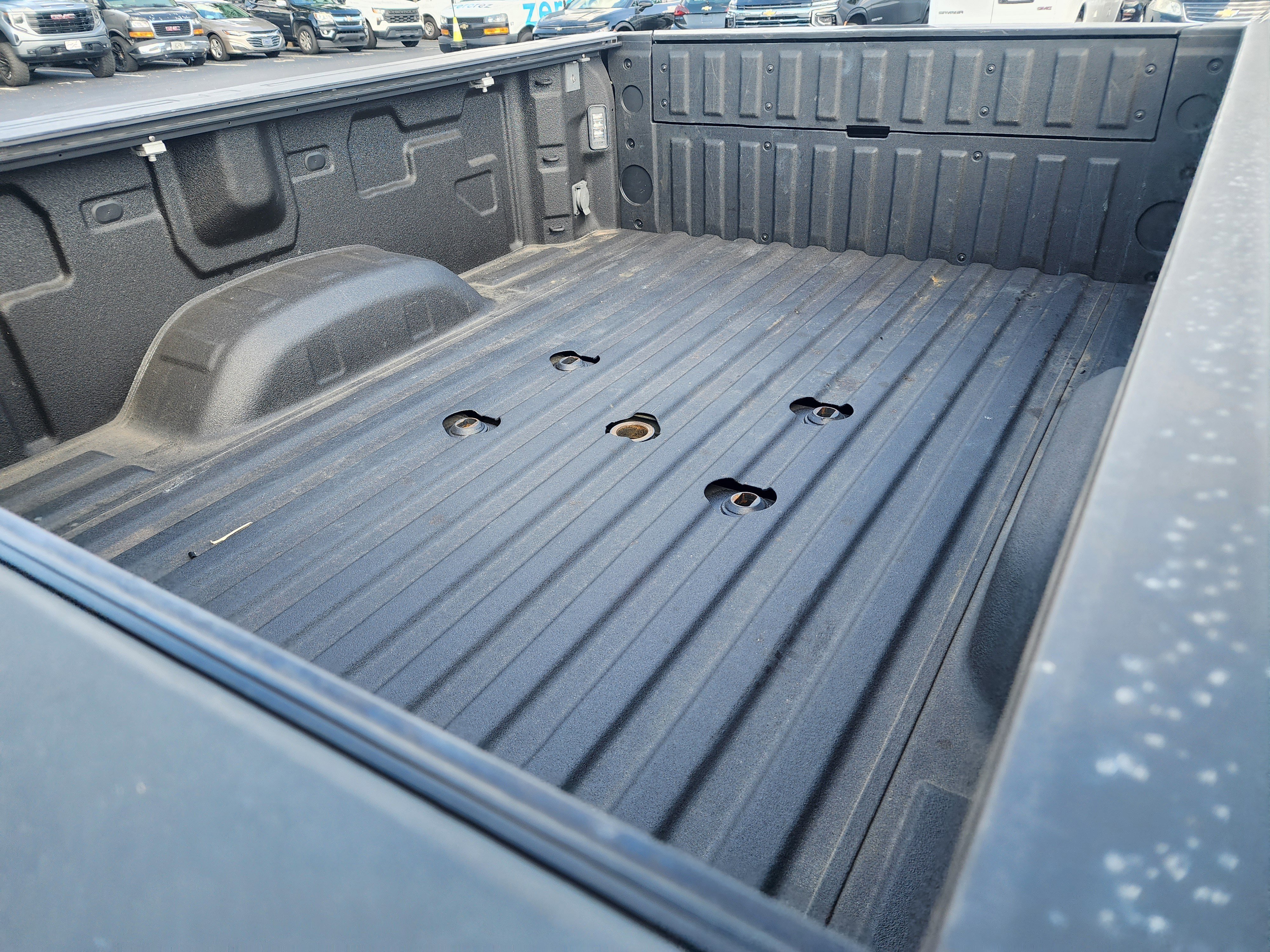 Used 2022 GMC Sierra 3500 Denali image 13