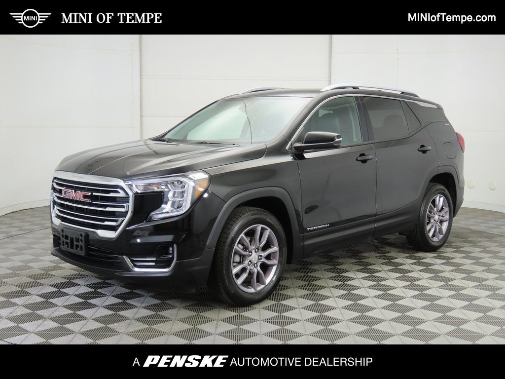 Used 2023 GMC Terrain SLT image 1