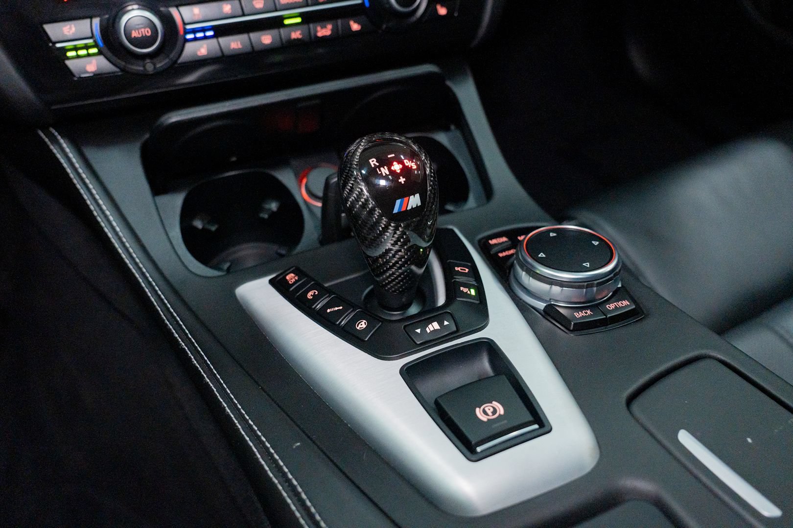 Used 2016 BMW M5 RWD image 52
