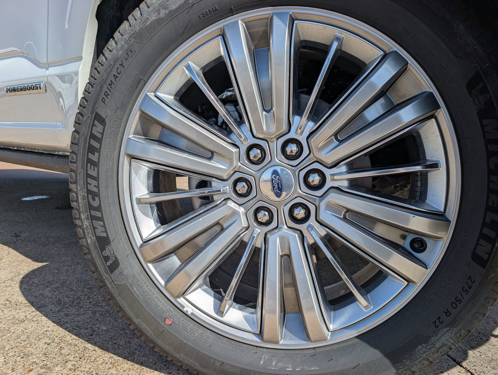 Used 2025 Ford F150 Platinum w/ Equipment Group 703A Plus image 6