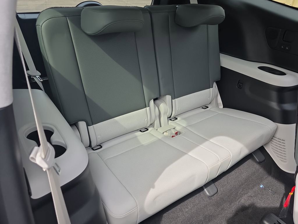 New 2026 Hyundai Ioniq 9 Calligraphy image 20