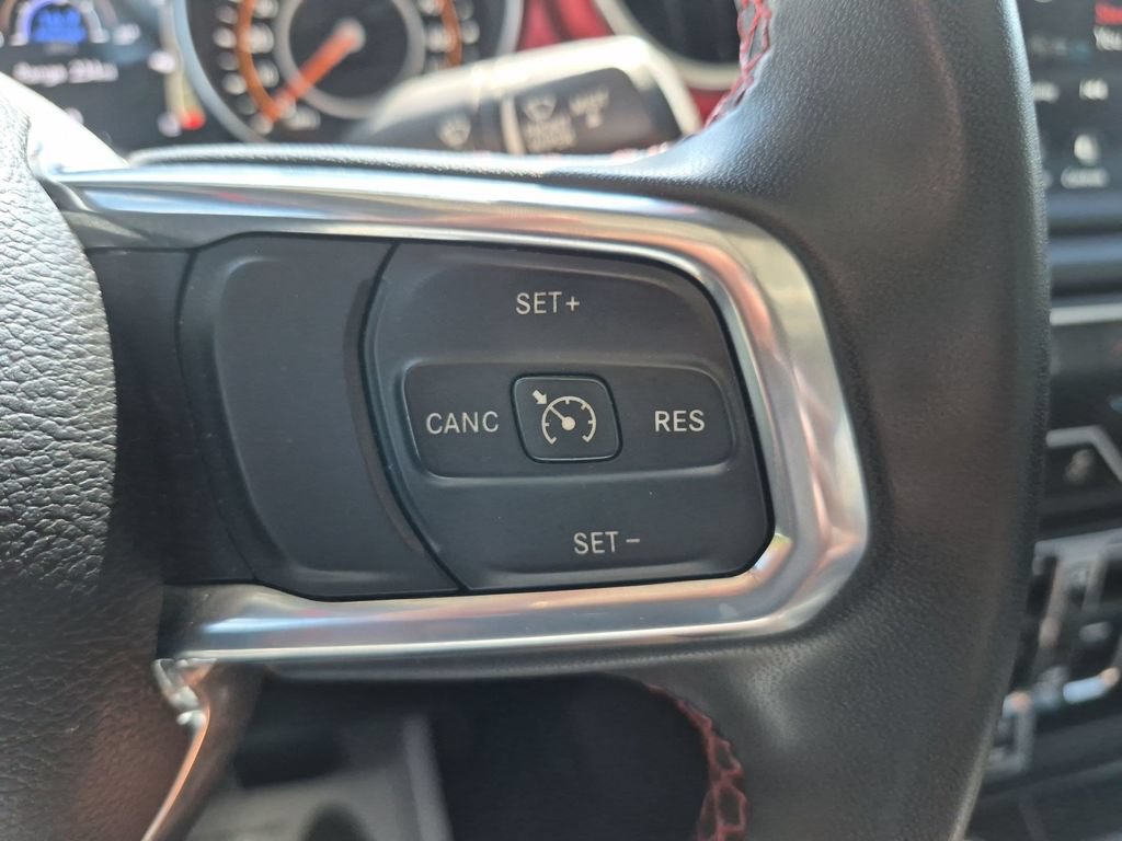 Used 2023 Jeep Gladiator Rubicon w/ Trailer Tow Package AWD/4WD image 19