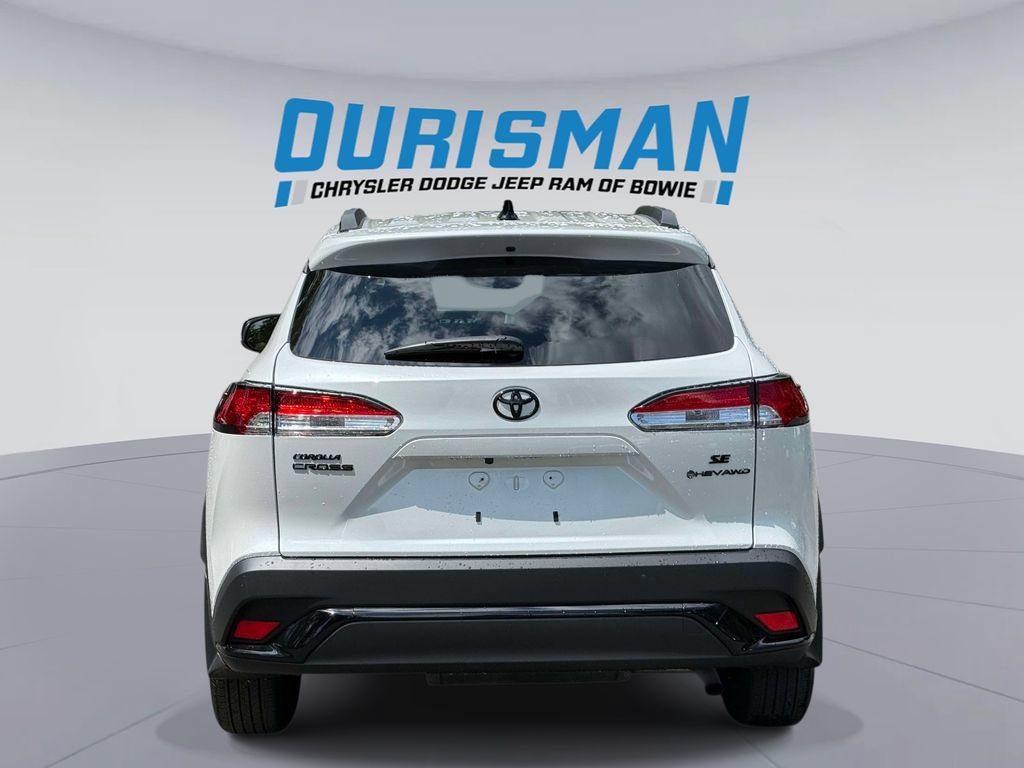 Used 2025 Toyota Corolla Cross AWD Hybrid image 3