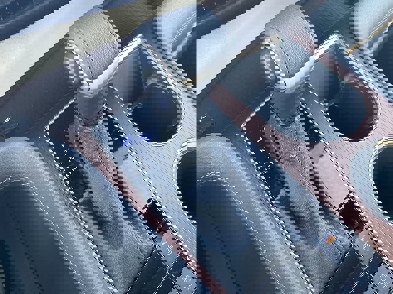 Certified 2023 Toyota Sienna XLE image 19