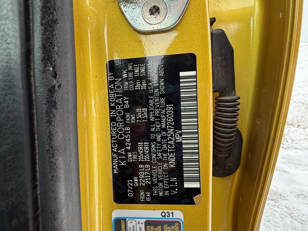 Used 2022 Kia Seltos SX w/ Sunroof Package image 12