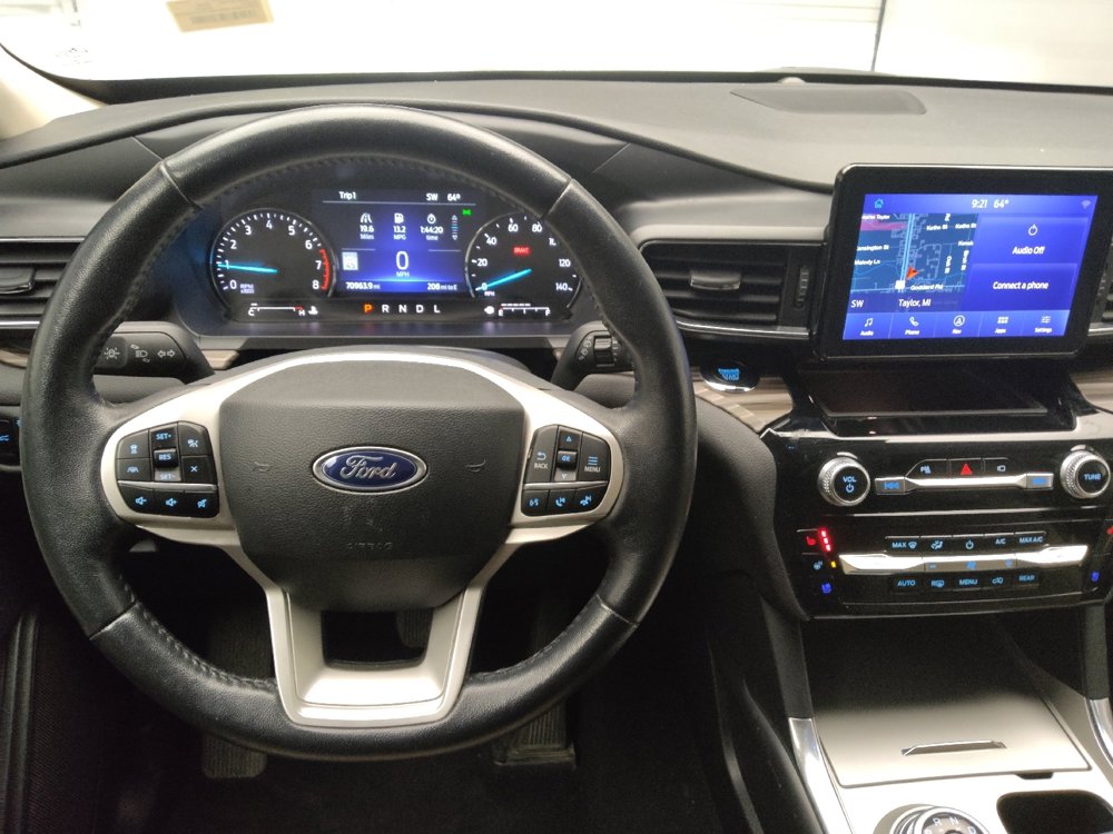 Used 2023 Ford Explorer Limited w/ Equipment Group 301A RWD image 22