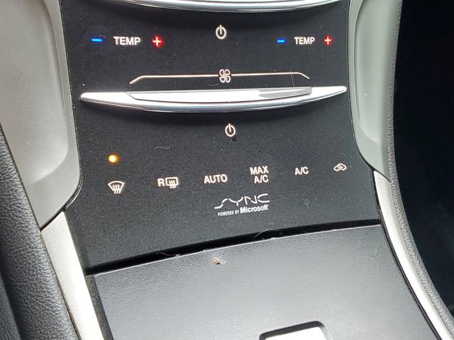 Used 2013 Lincoln MKZ FWD image 29