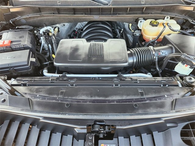 Used 2022 Chevrolet Tahoe RST w/ Luxury Package image 32