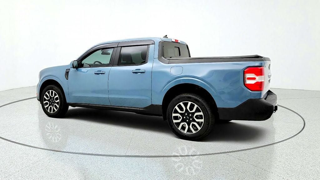 Used 2022 Ford Maverick Lariat FWD image 7