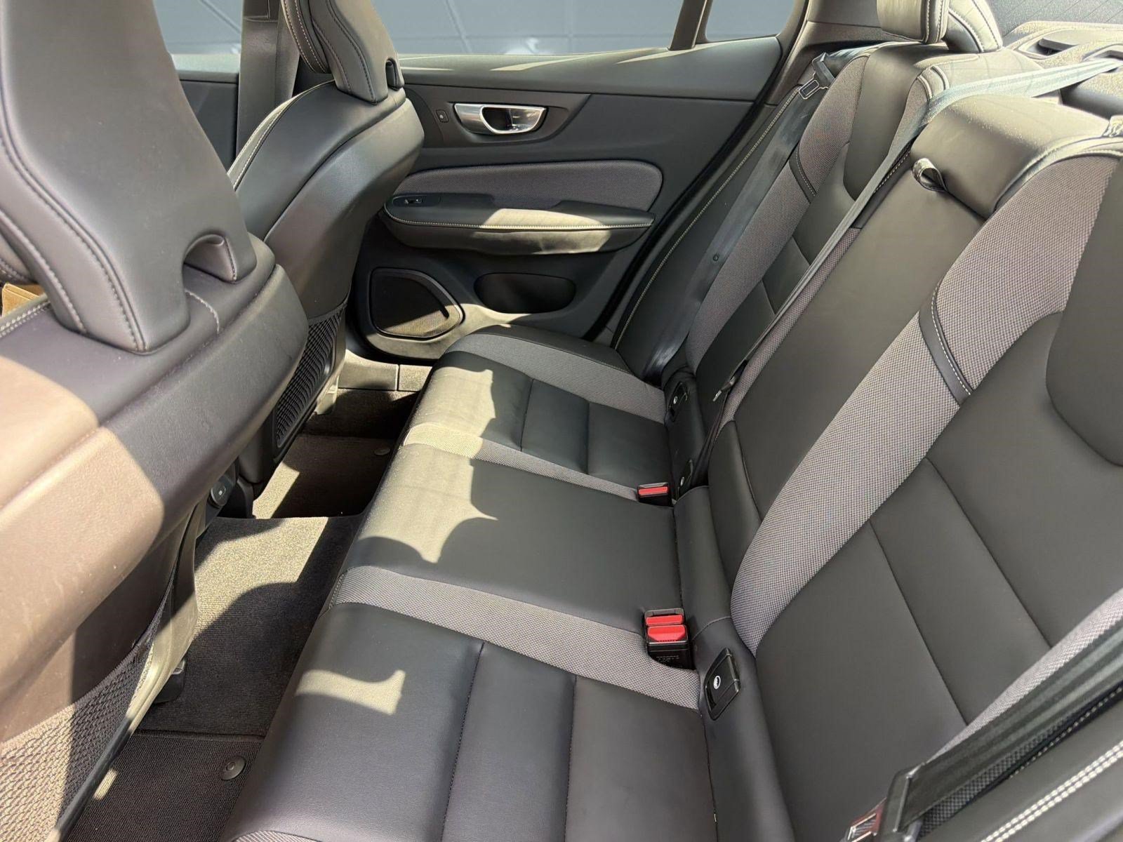 Certified 2024 Volvo S60 B5 Plus FWD image 15
