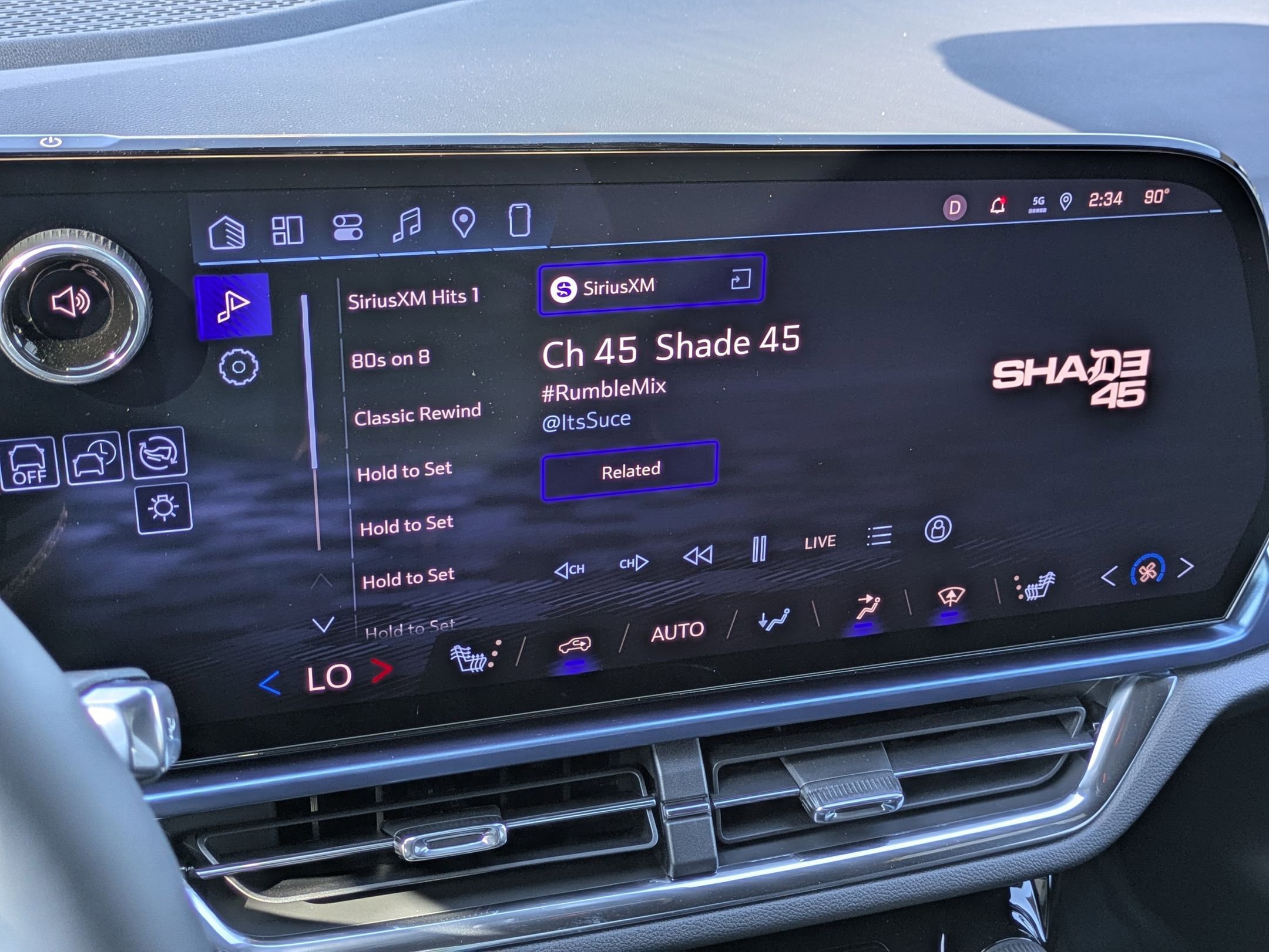 Used 2026 Chevrolet Equinox EV LT w/ LPO, All-Weather Mat Package image 16