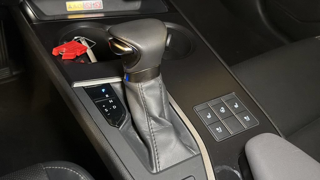 Certified 2024 Lexus UX 250h F Sport AWD/4WD image 29
