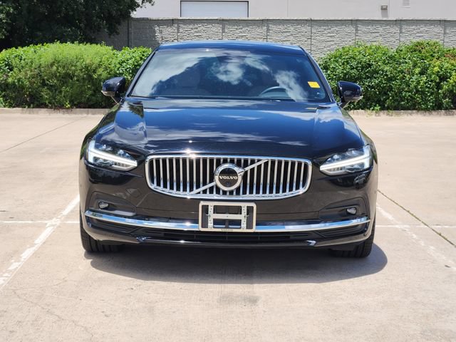 Used 2022 Volvo S90 B6 Inscription AWD/4WD image 2