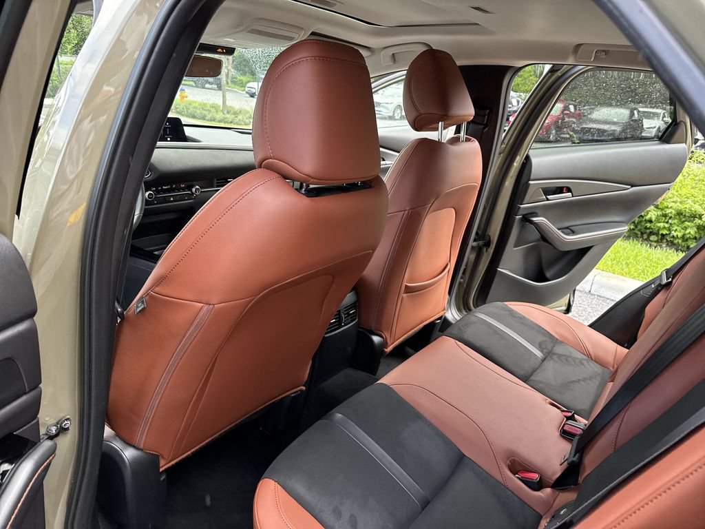 Certified 2024 MAZDA CX-30 Carbon AWD/4WD image 34