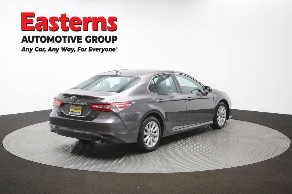 Used 2019 Toyota Camry LE FWD image 39