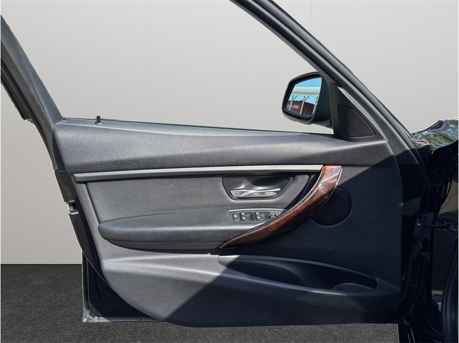 Used 2014 BMW 328i Sedan image 17