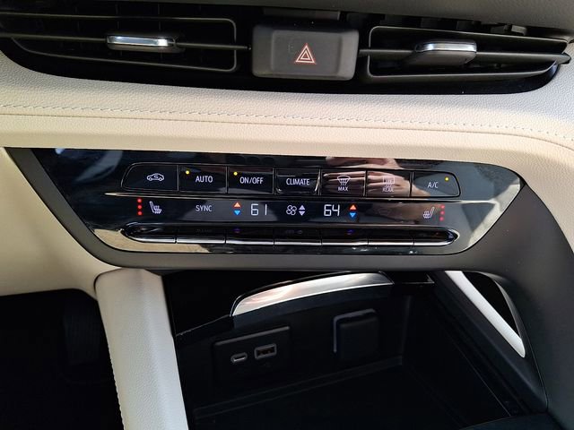 Certified 2023 Buick Envision Essence image 16