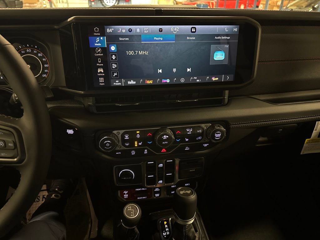 New 2026 Jeep Wrangler Unlimited Rubicon image 18