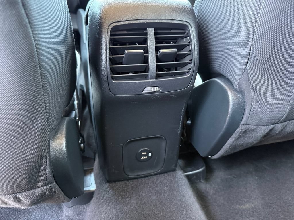 Used 2020 Ford Escape SE AWD/4WD image 16
