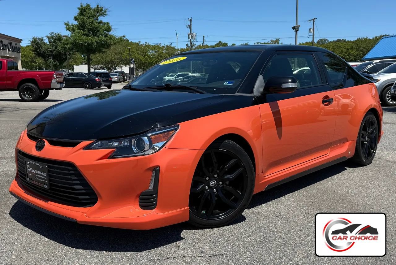 Used 2015 Scion tC FWD image 1