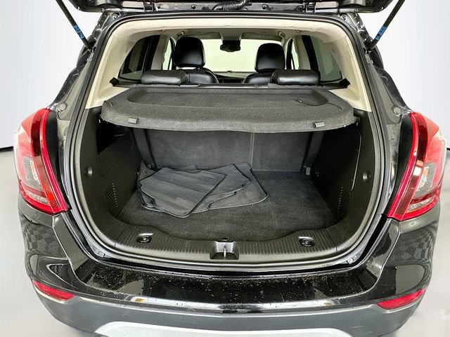 Used 2019 Buick Encore Sport Touring image 25