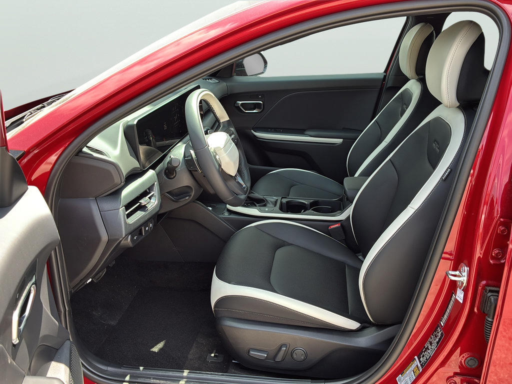 New 2026 Kia K4 GT-Line FWD image 13