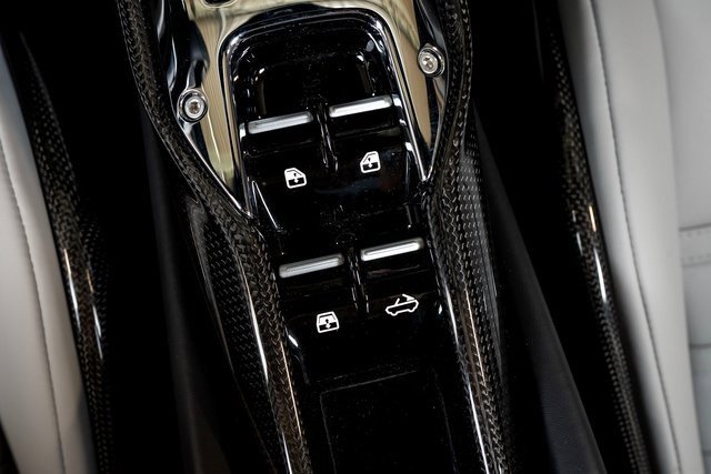 Used 2024 Ferrari 296 GTS image 44