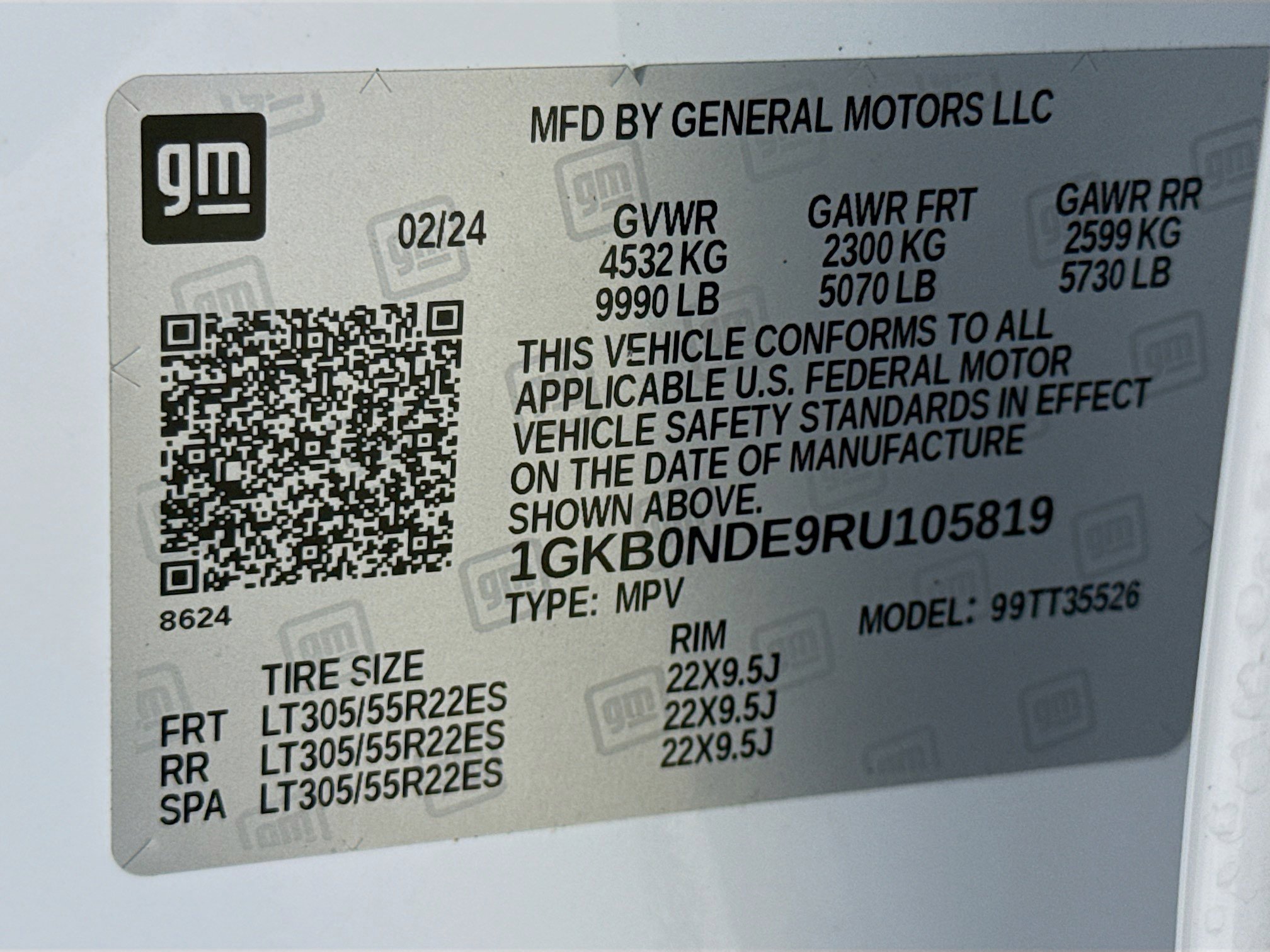 Used 2024 GMC Hummer EV 2X w/ LPO, Illumination Package image 34