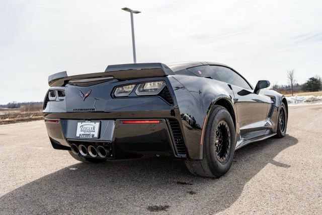 Used 2019 Chevrolet Corvette Z06 RWD image 6