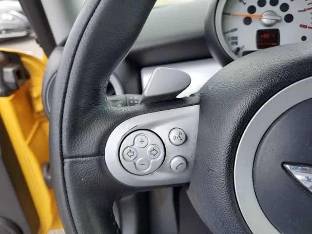 Used 2009 MINI Cooper Hardtop FWD image 14