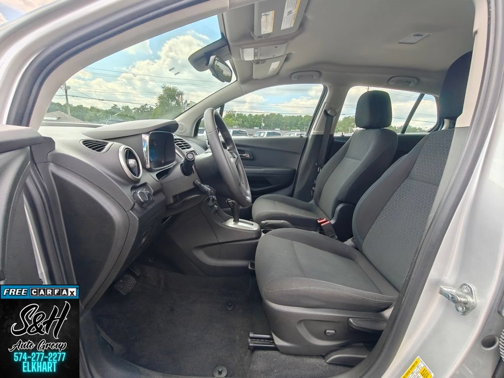Used 2016 Chevrolet Trax LS FWD image 17