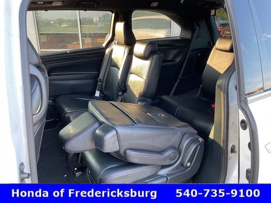 Certified 2023 Honda Odyssey Sport image 28