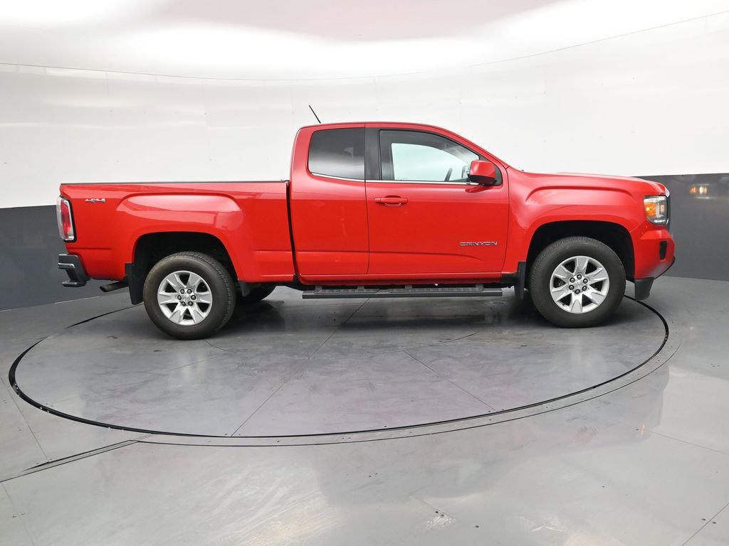 Used 2016 GMC Canyon SLE AWD/4WD image 3