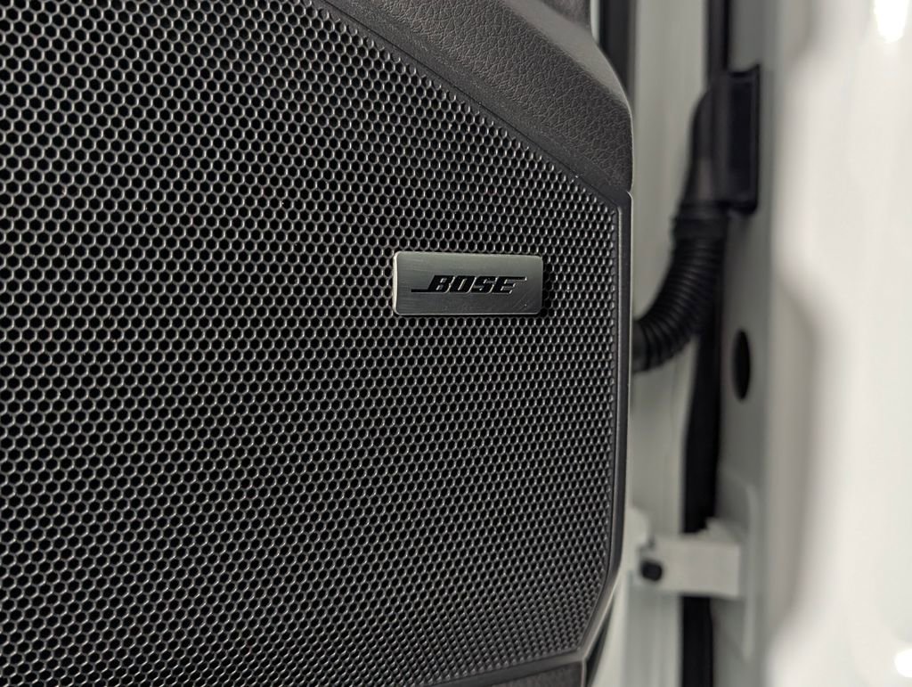 New 2026 Porsche Cayenne image 28