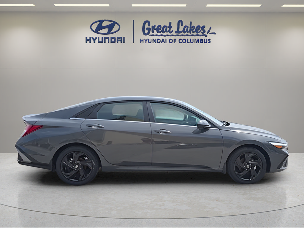 New 2026 Hyundai Elantra SEL Sport Premium FWD image 6