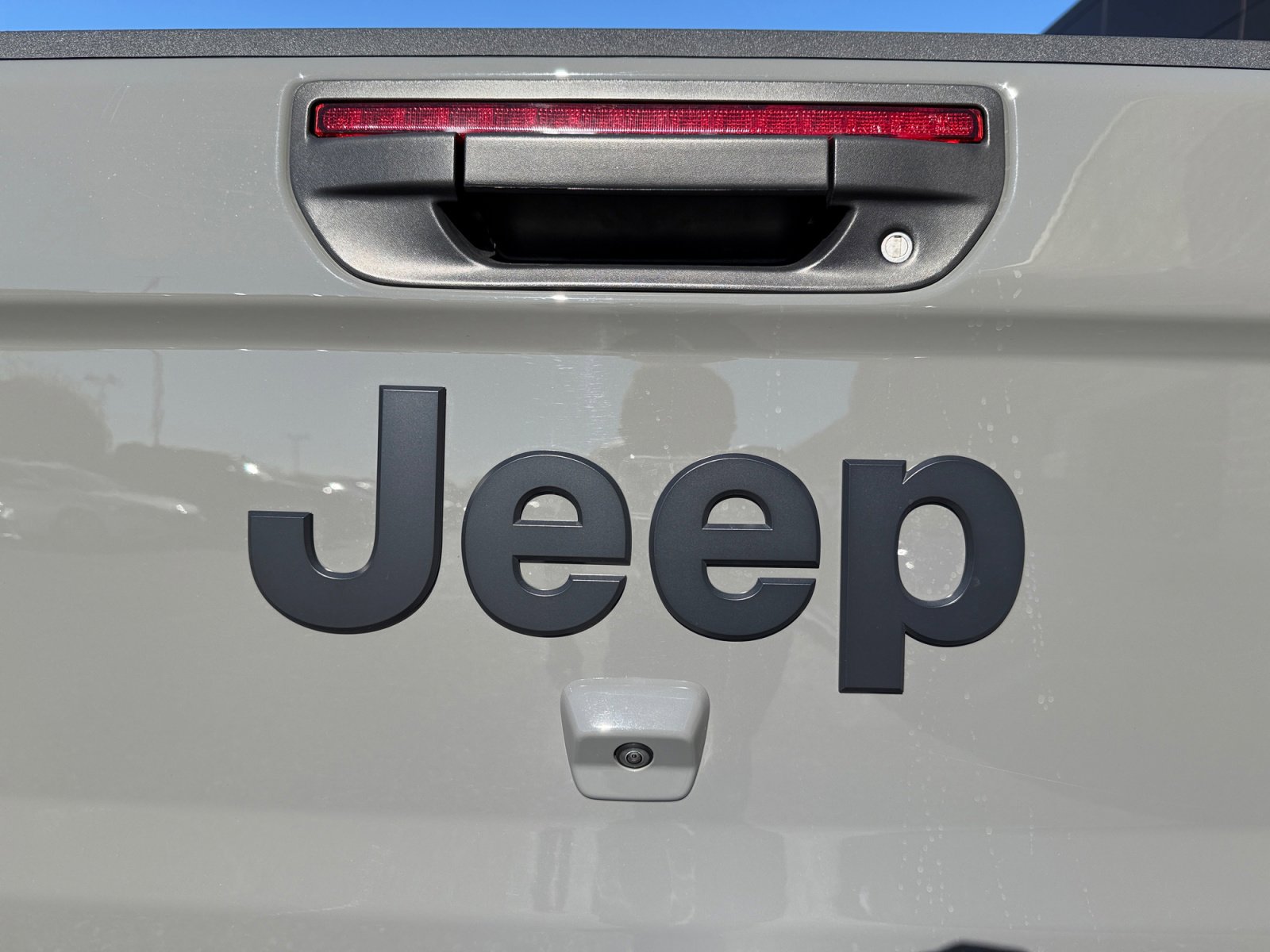 Used 2023 Jeep Gladiator Sport w/ Trailer Tow Package image 24