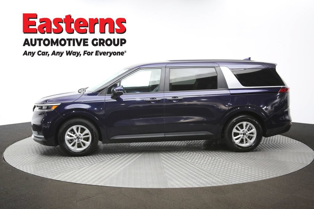 Used 2024 Kia Carnival LX FWD image 61