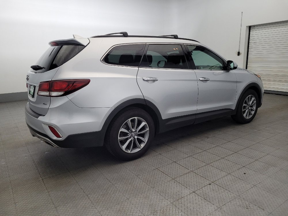 Used 2018 Hyundai Santa Fe SE image 10