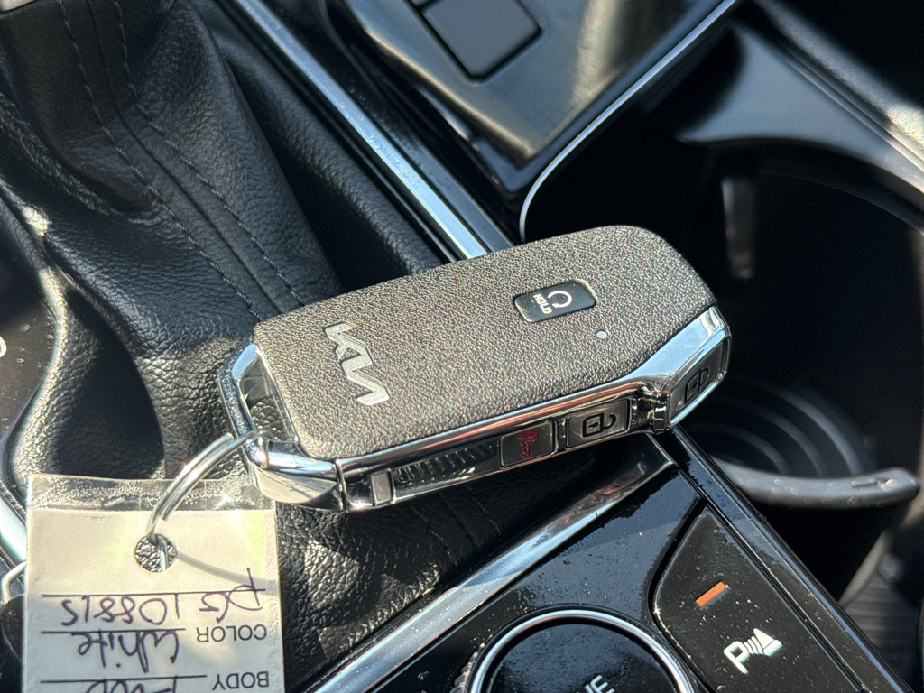 Used 2023 Kia Sportage EX FWD image 36