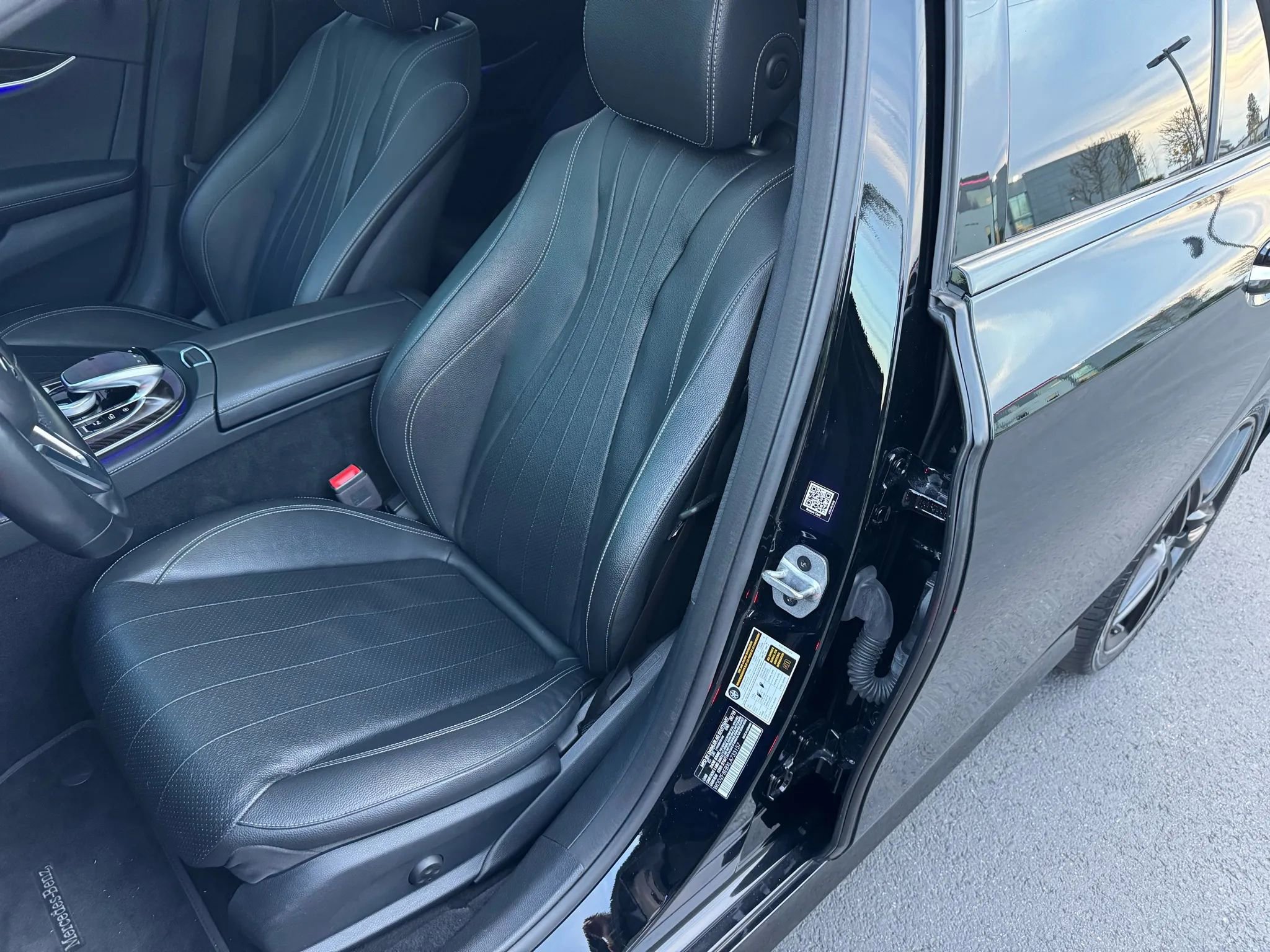 Used 2020 Mercedes-Benz E 350 4MATIC Sedan image 22