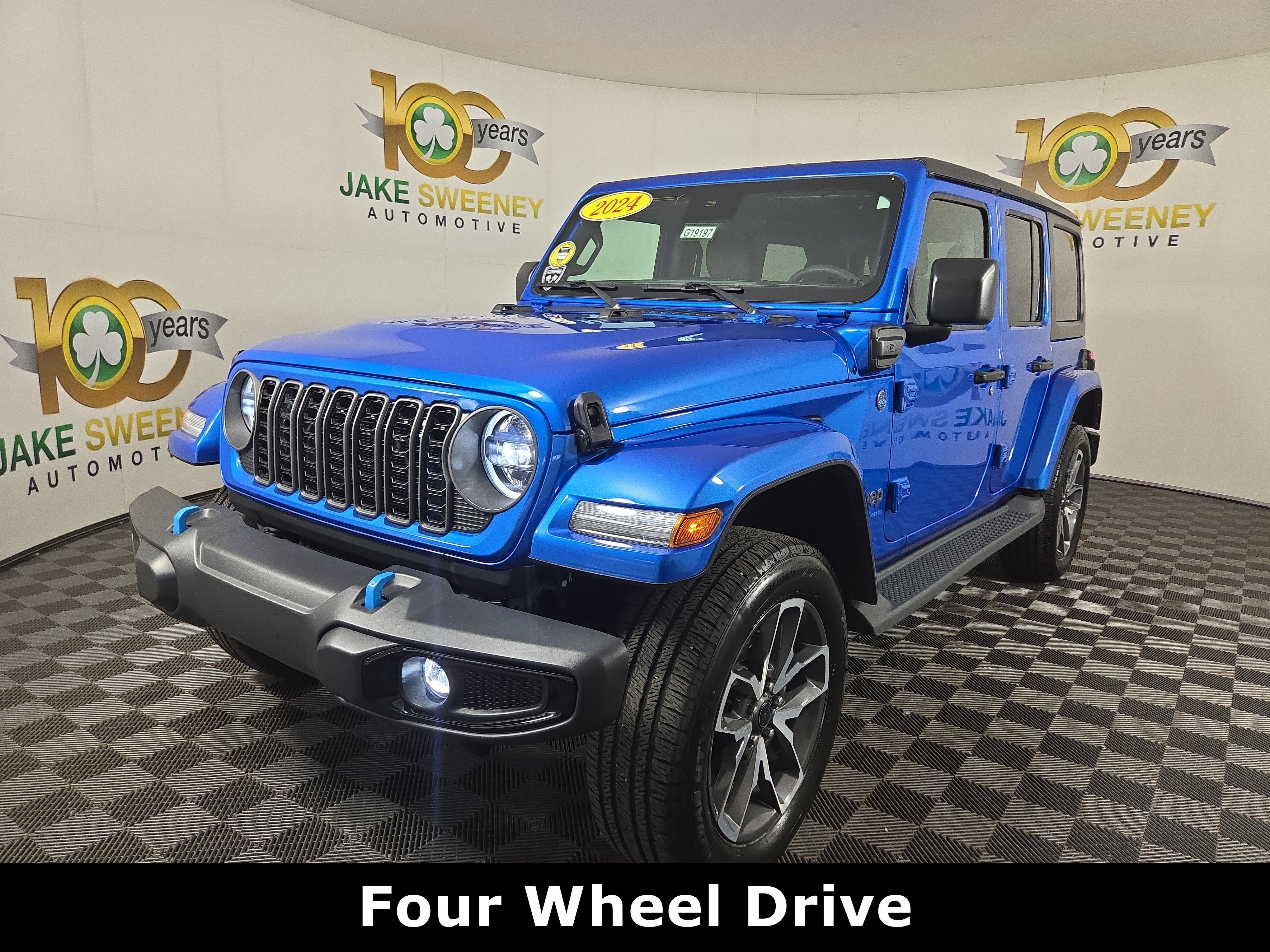 Used 2024 Jeep Wrangler Sport S w/ Convenience Group image 3