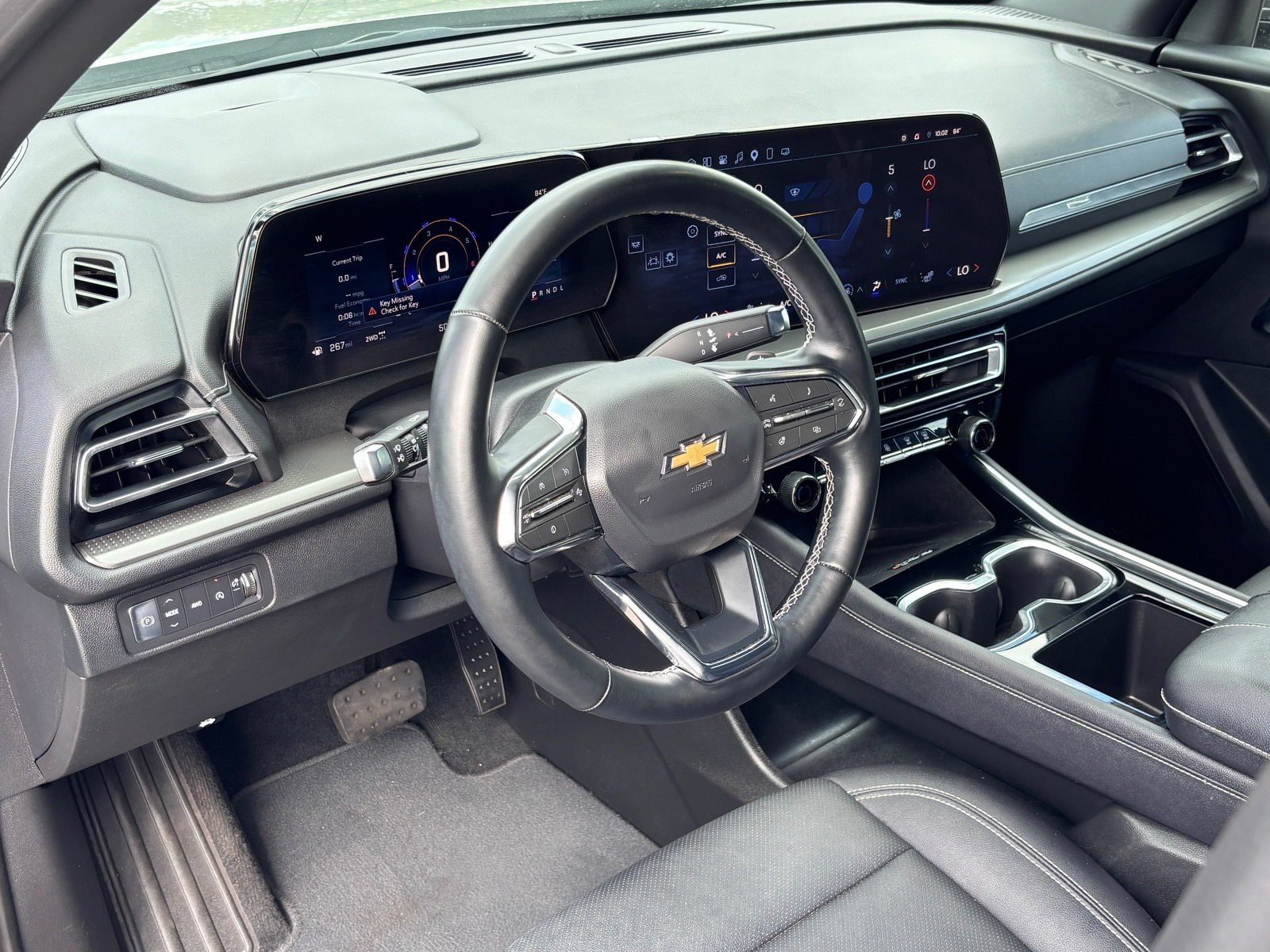 Used 2025 Chevrolet Traverse LT AWD/4WD image 20
