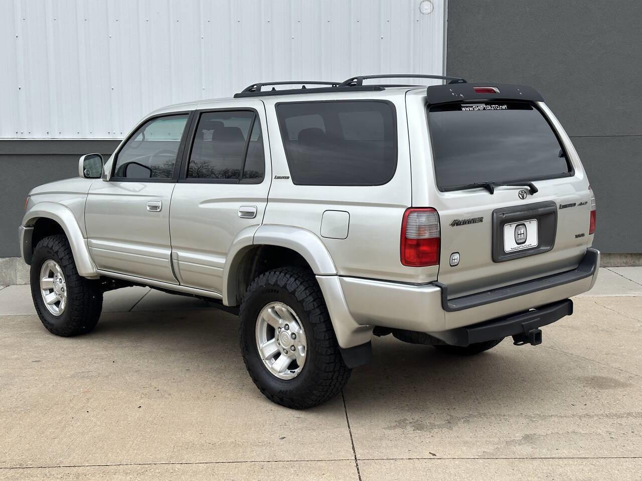 Used 2000 Toyota 4Runner Limited image 14