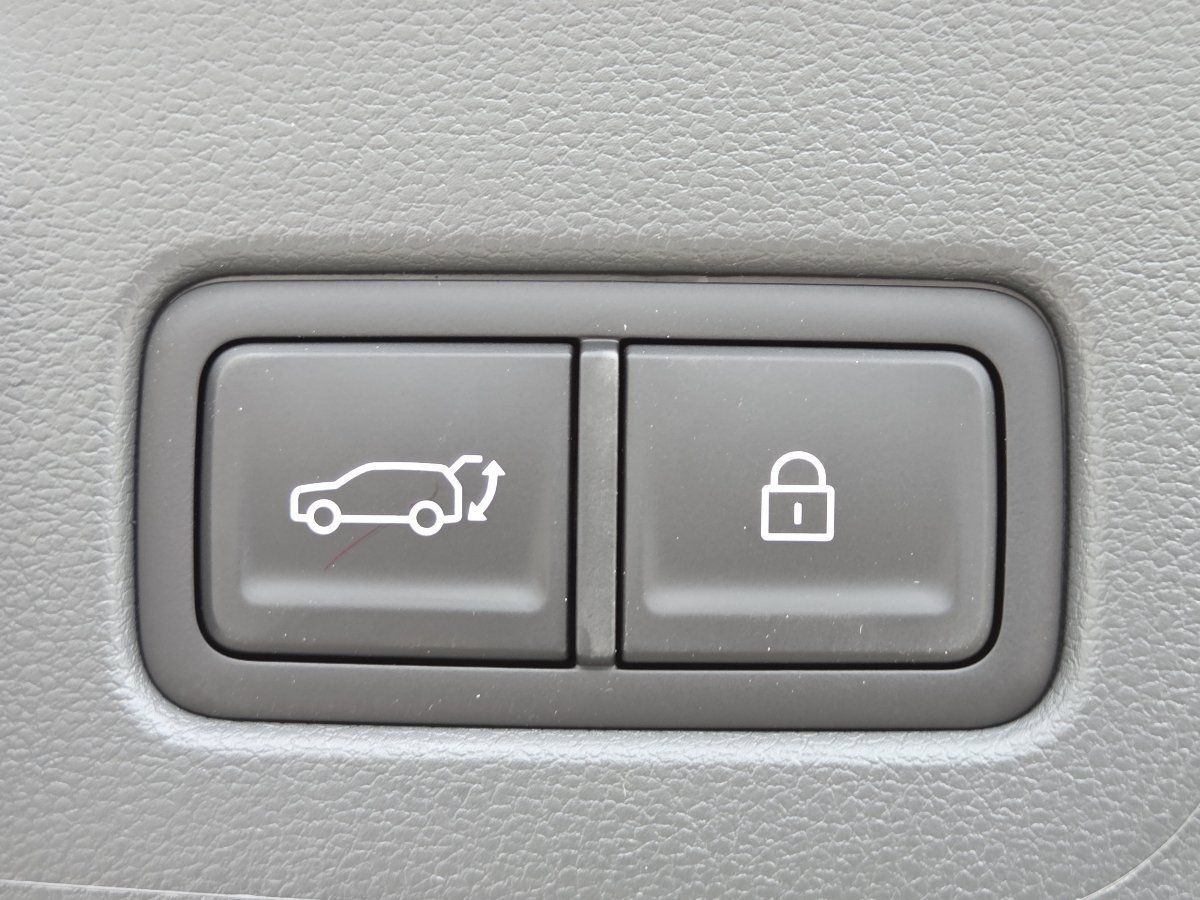 New 2027 Hyundai Santa Fe SE AWD/4WD image 21