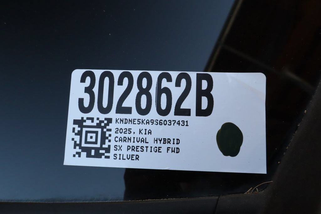 Used 2025 Kia Carnival SX Prestige FWD image 36