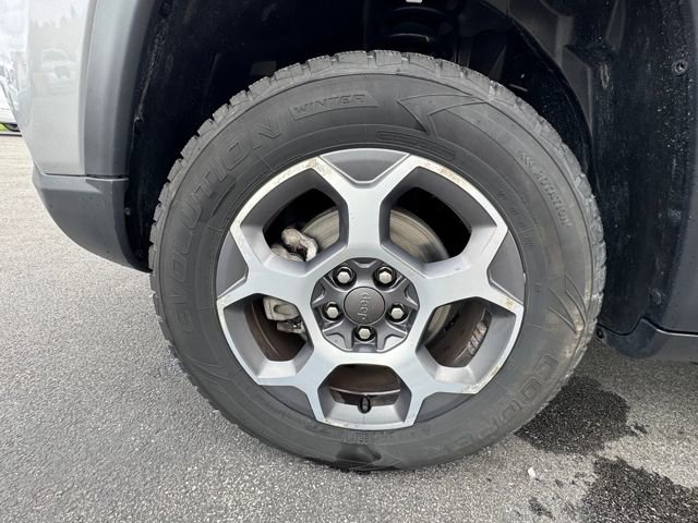 Used 2022 Jeep Compass Trailhawk w/ Sun and Sound Group image 43