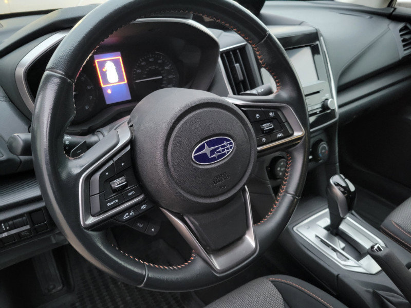 Used 2019 Subaru Crosstrek 2.0i Premium w/ Eyesight System image 18